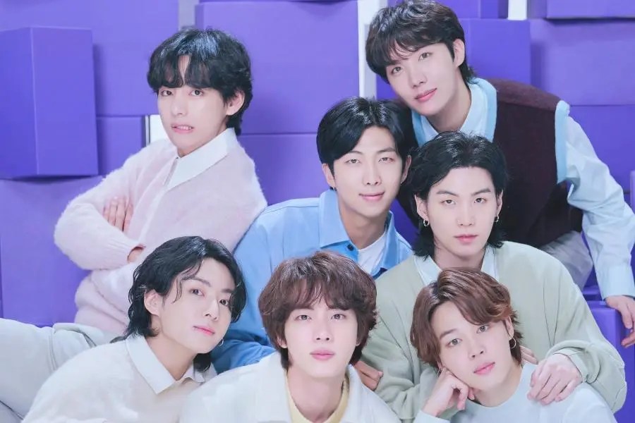 BTS deve retornar com o grupo completo em março de 2026 + BIGHIT MUSIC responde&nbsp;brevemente