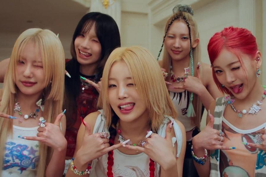 Assista: YOUNG POSSE exibe suas habilidades em “FREESTYLE” em um ousado MV de&nbsp;comeback