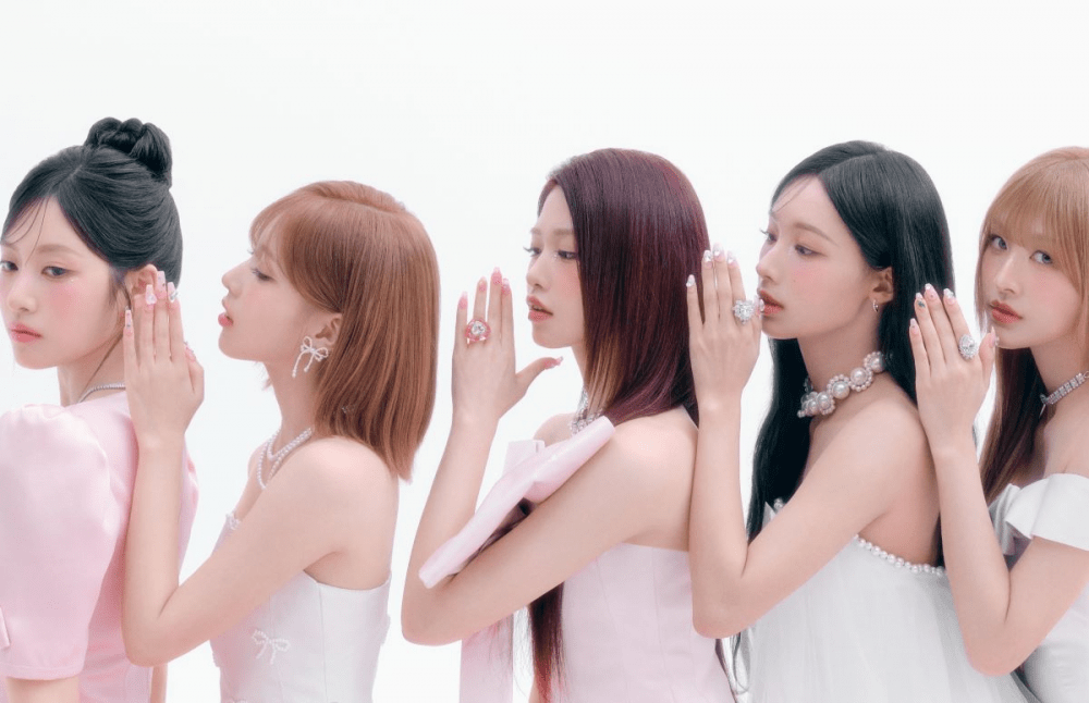 RESCENE divulga fotos teaser encantadoras para ‘lip&nbsp;bomb’