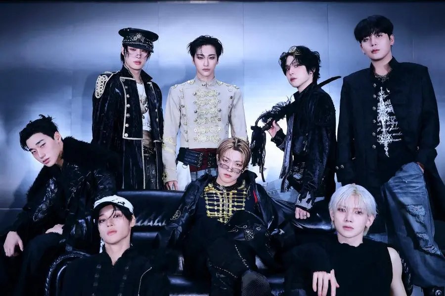 ATEEZ lança o primeiro teaser da versão 3 do lightstick&nbsp;oficial